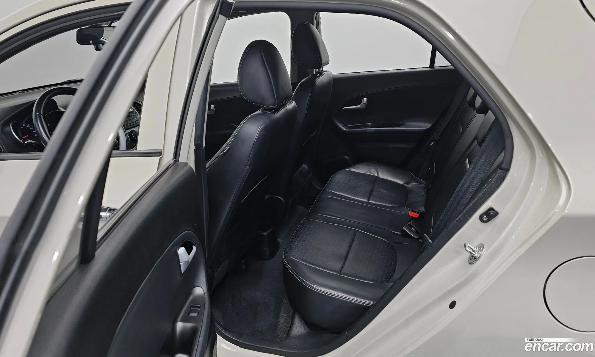 Kia Morning 2016 KNABX511BGT437822 — 4