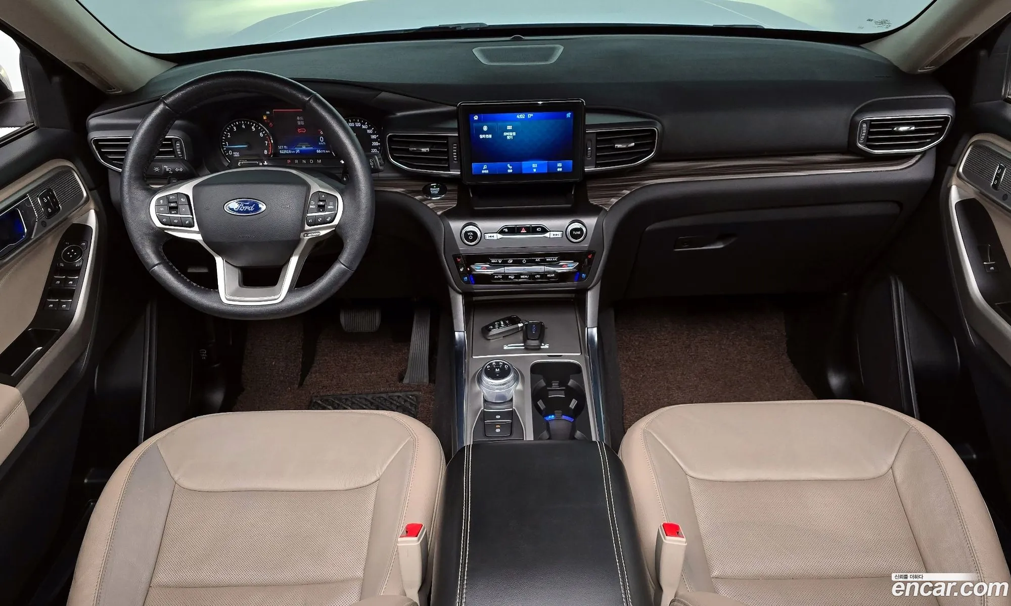 Ford Explorer 6th Gen 2020 1FMSK8FH6LGC71215 — 4