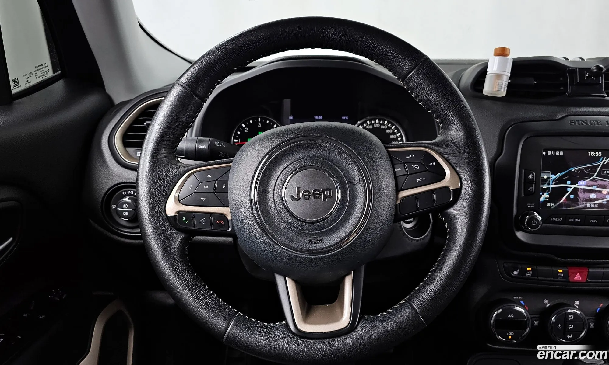 Jeep Renegade 2017 — 4