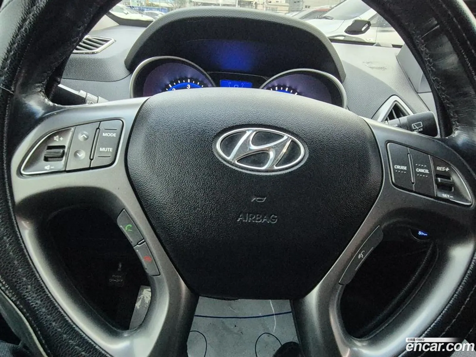 Hyundai Tucson ix 2014 — 16