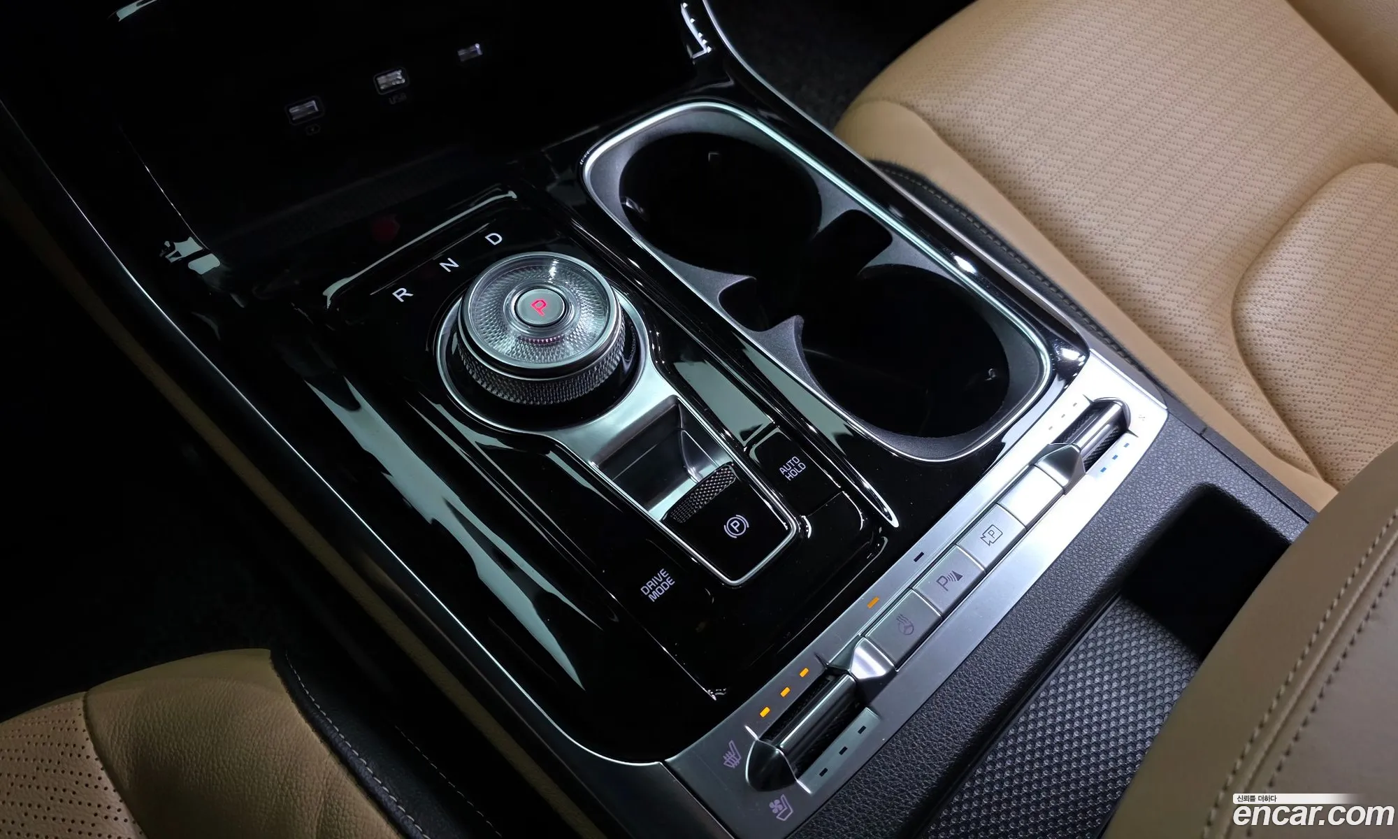 Kia Carnival 2022 — 7