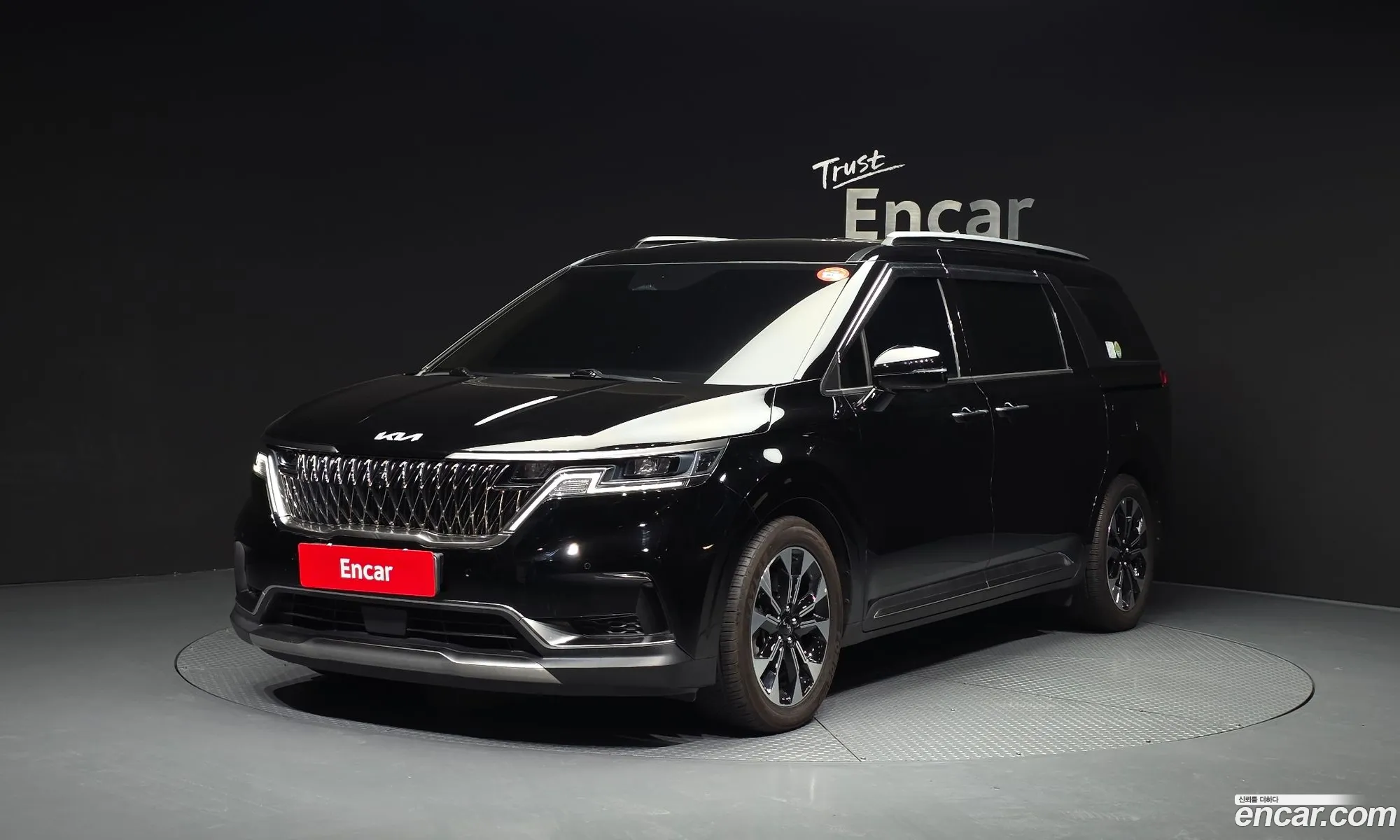 Kia Carnival 2022 — 19