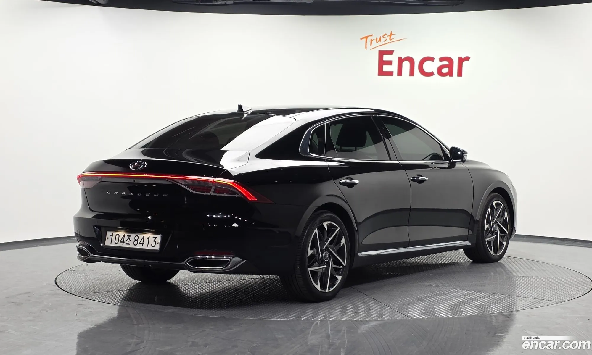 Hyundai Grandeur IG 2019 — 16