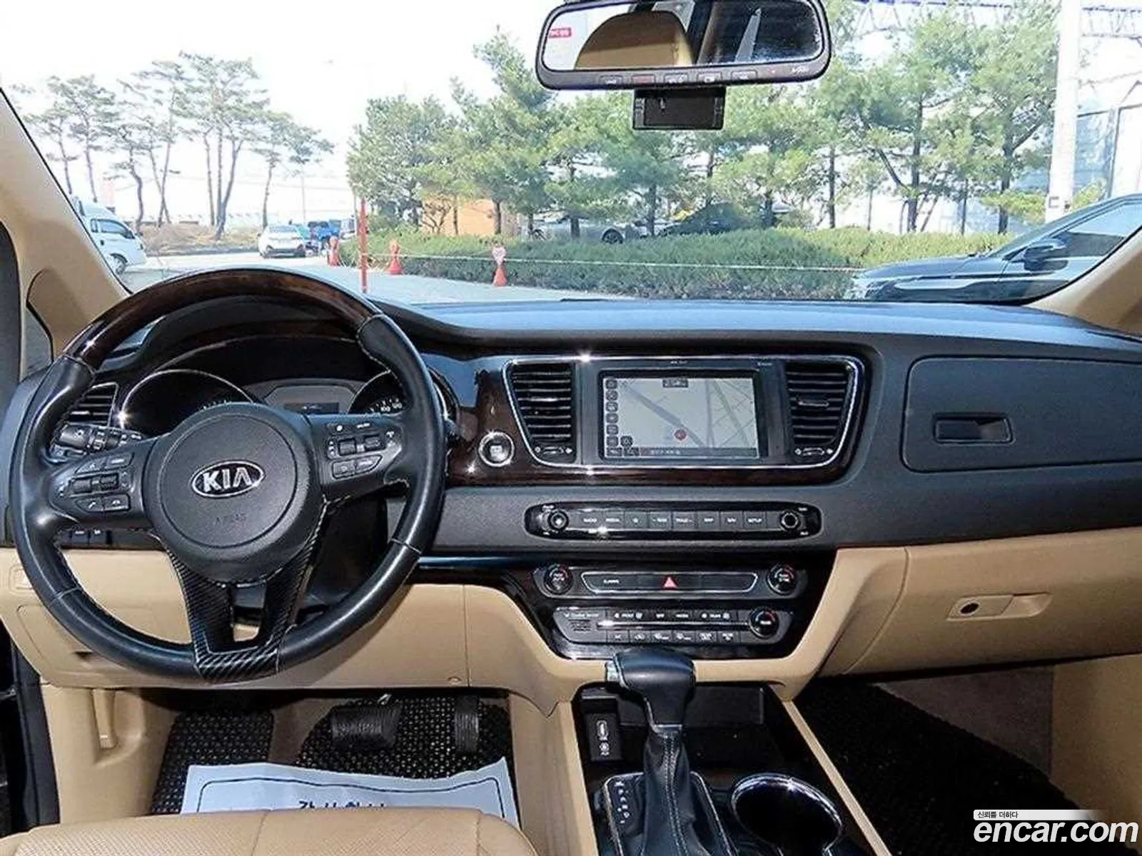 Kia Carnival 2018 — 6