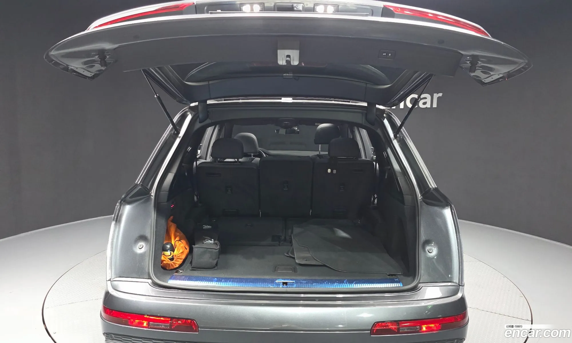 Audi Q7 2021 WAUZZZ4M9MD001528 — 17