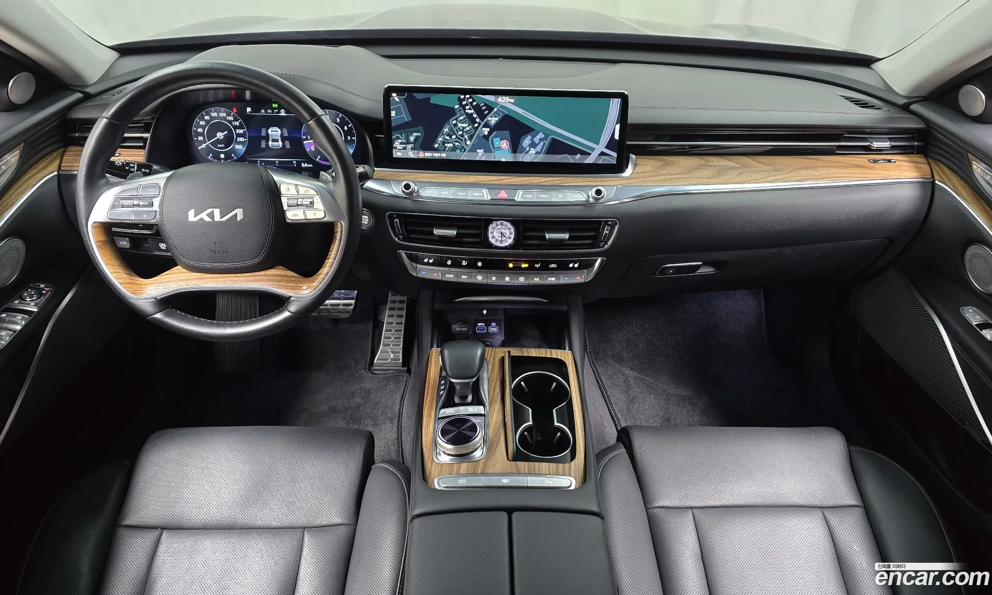 Kia K9 2023 — 10