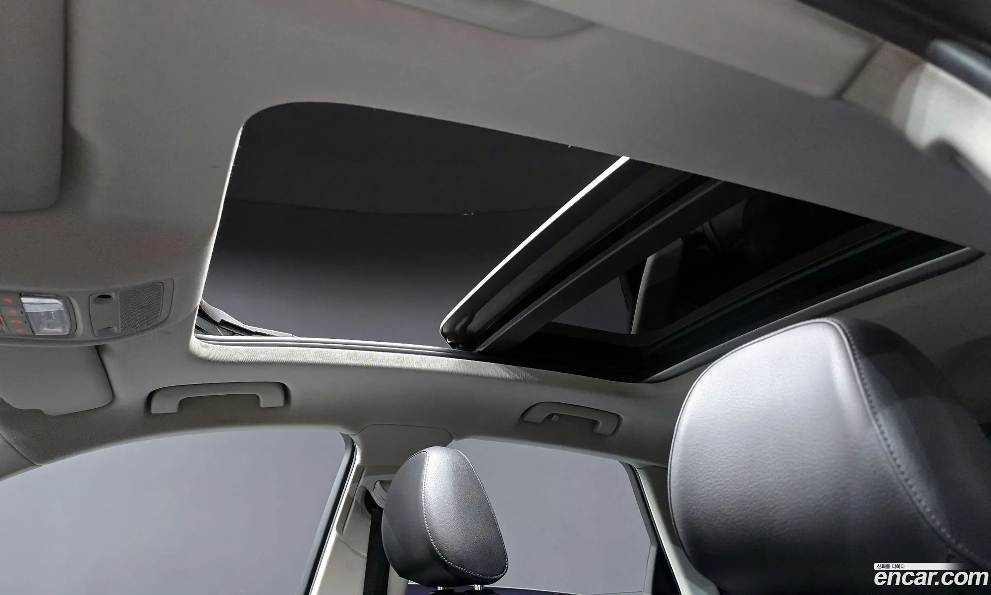 Audi Q3 2015 WAUZZZ8U7FR004508 — 14