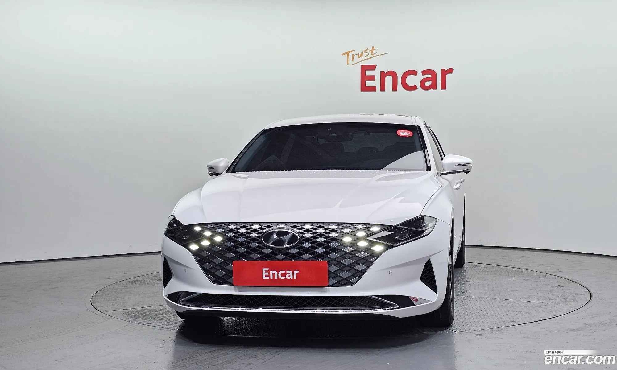 Hyundai Grandeur IG Hybrid 2020 — 14