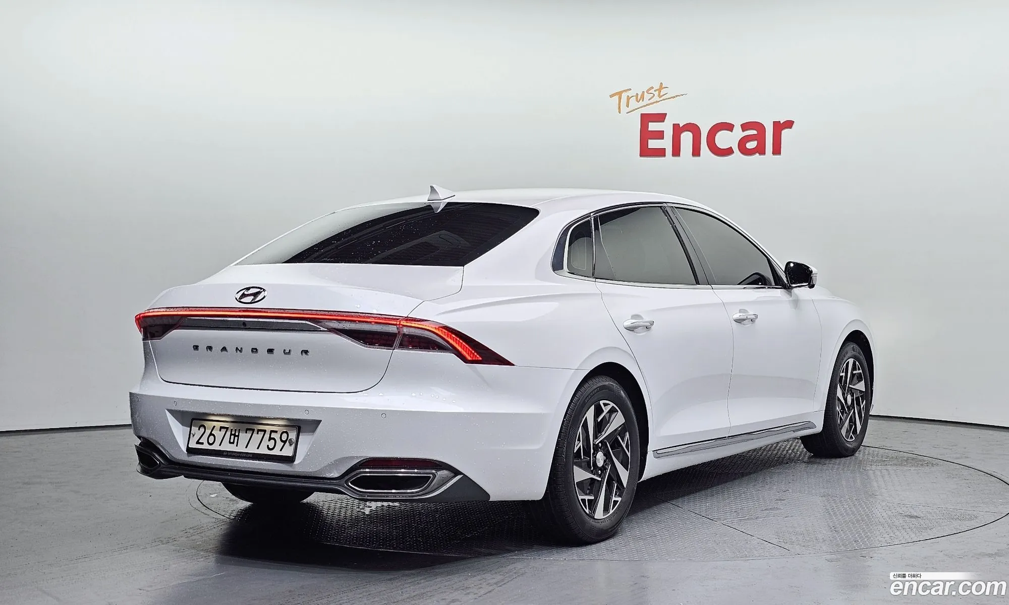 Hyundai Grandeur IG Hybrid 2020 — 9