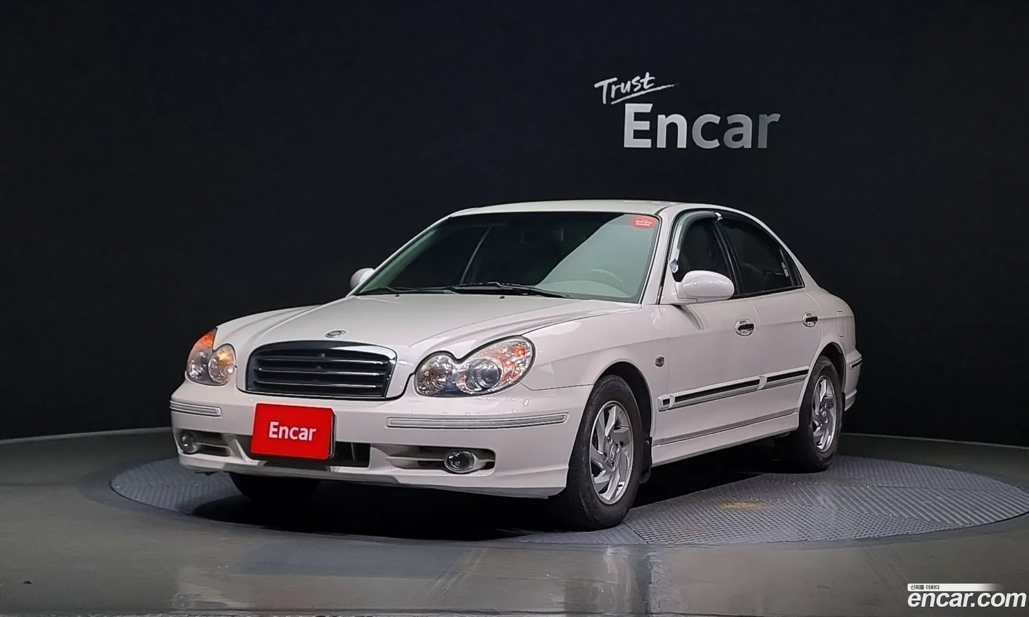 Hyundai EF Sonata