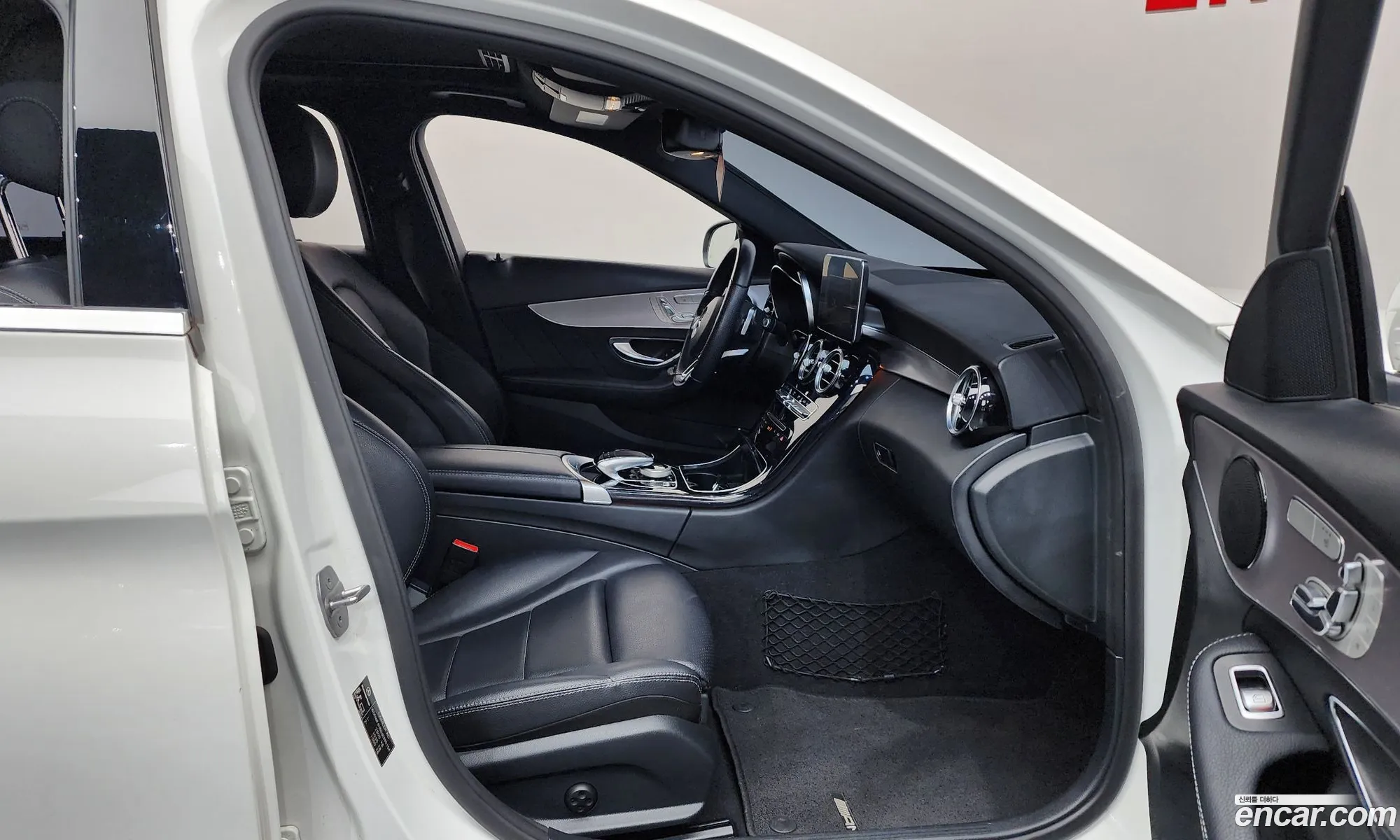 Mercedes-Benz C-Class W205 2018 — 8