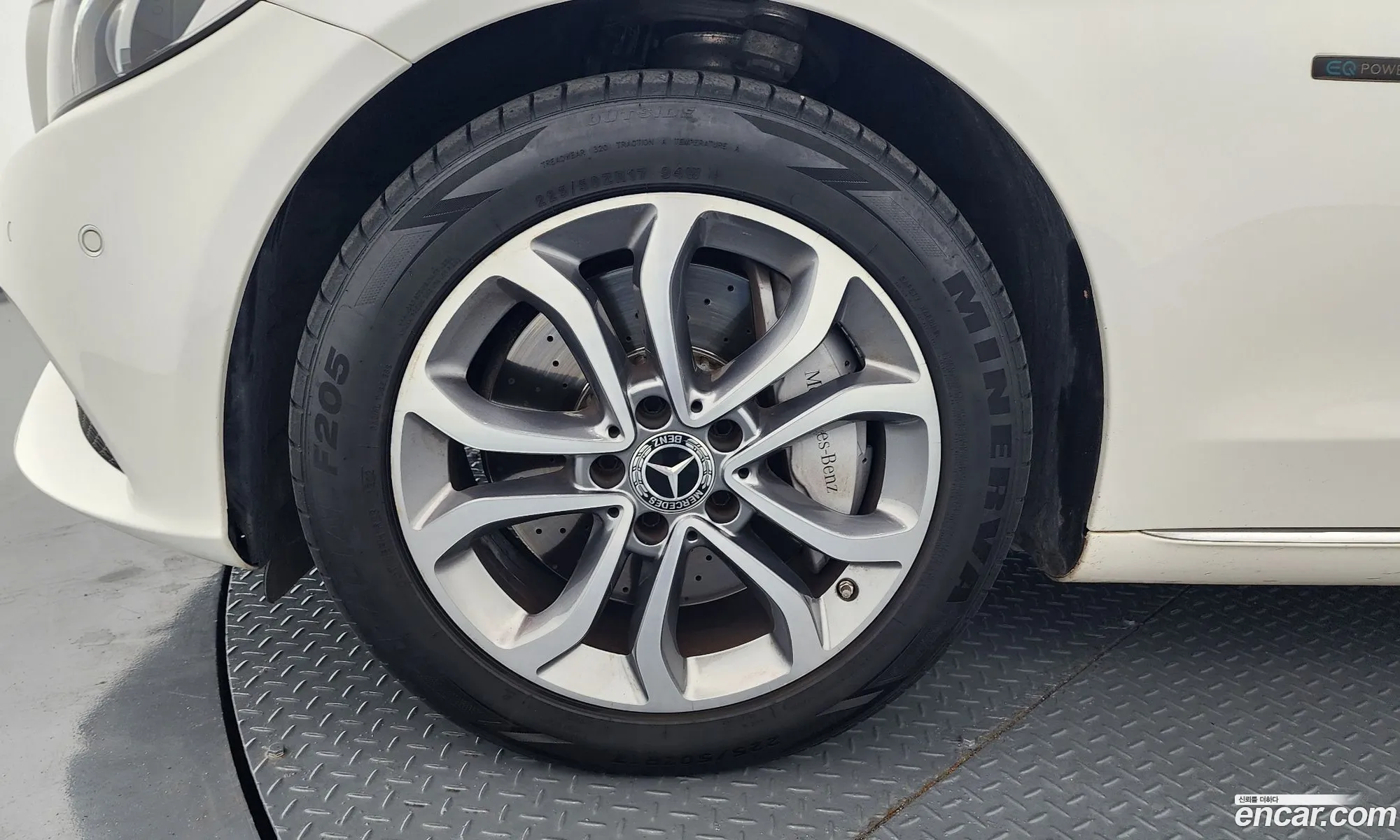 Mercedes-Benz C-Class W205 2018 — 3