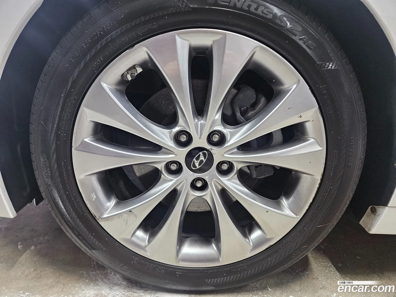 Hyundai Grandeur HG 2011 — 2