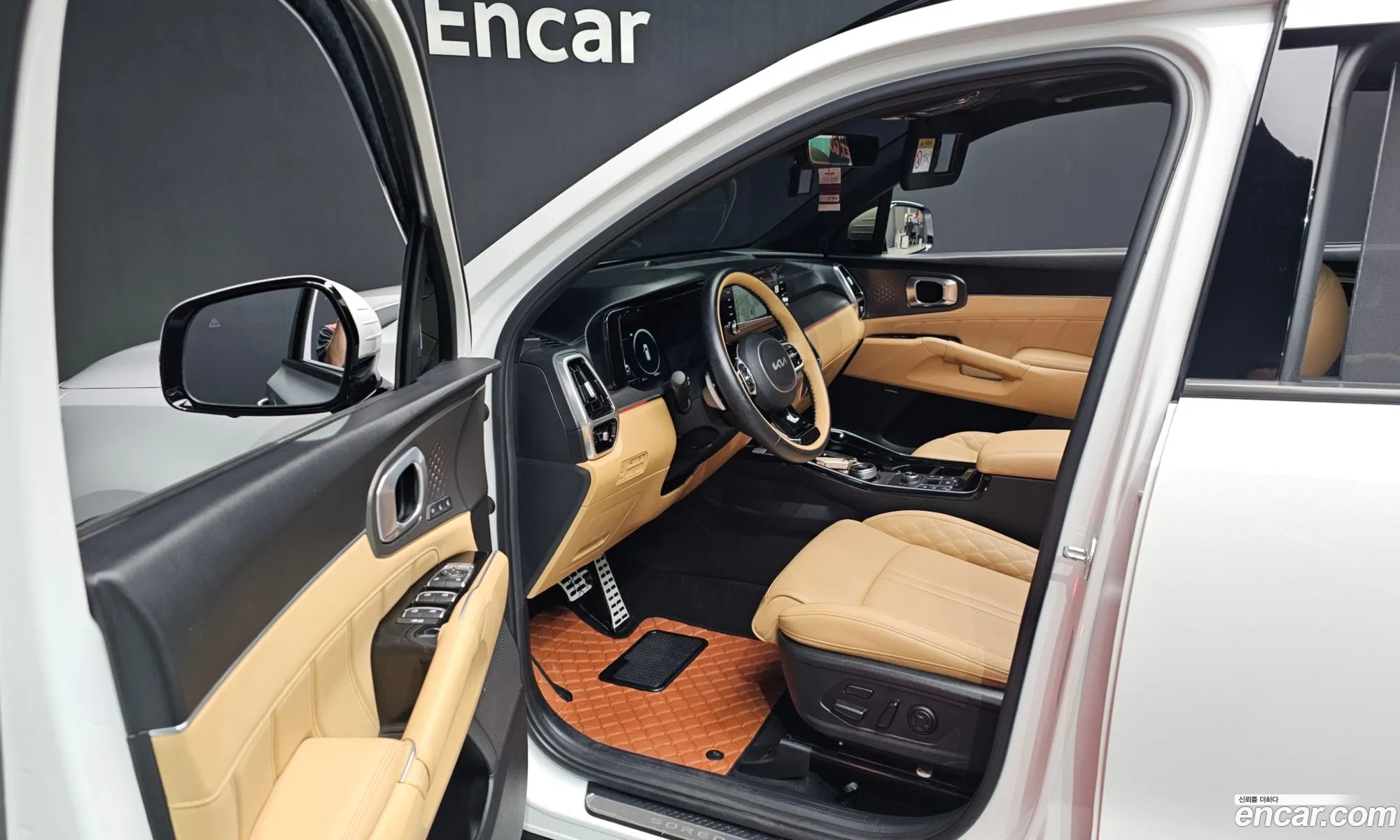 Kia Sorento 2023 — 12