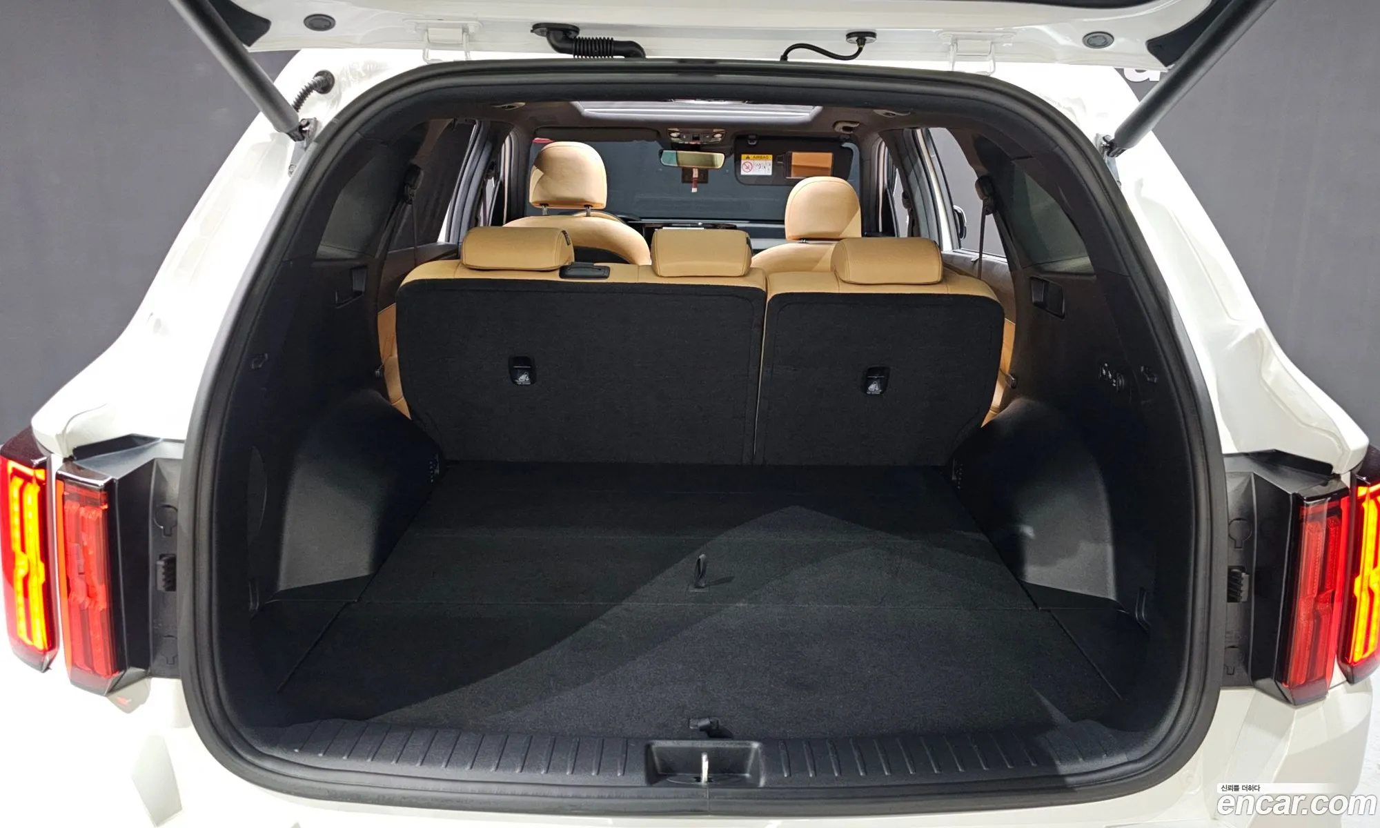 Kia Sorento 2023 — 8
