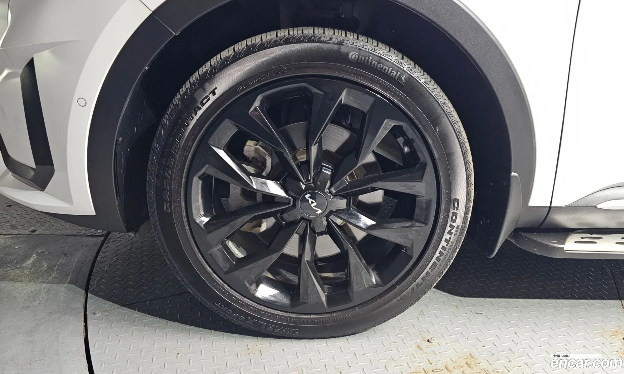 Kia Sorento 2023 — 10