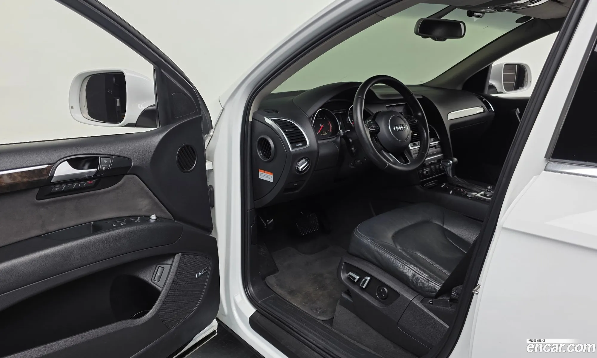 Audi Q7 2015 WAUZZZ4L2FD015703 — 3