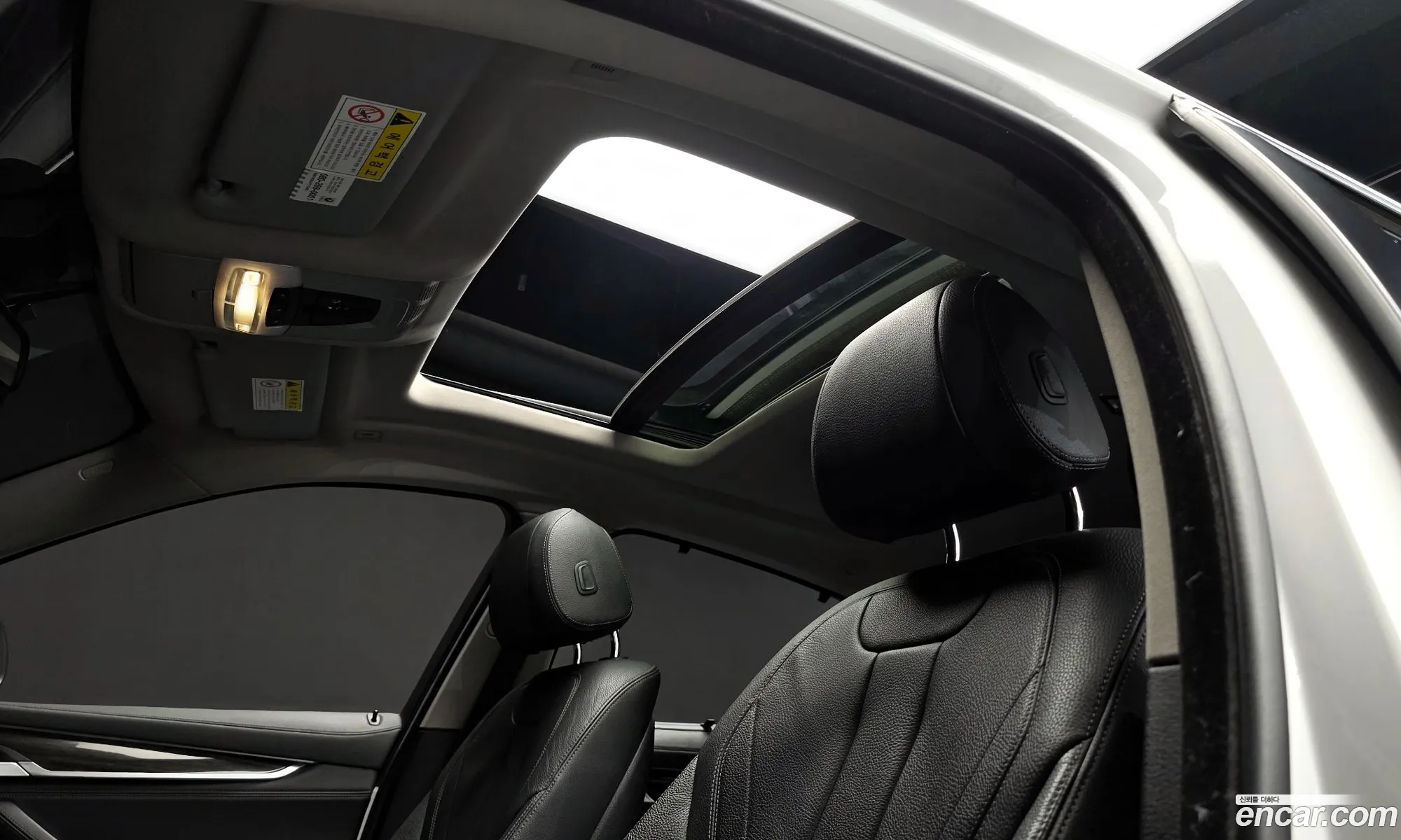 BMW X6 2018 WBAKV2102J0Y39439 — 18