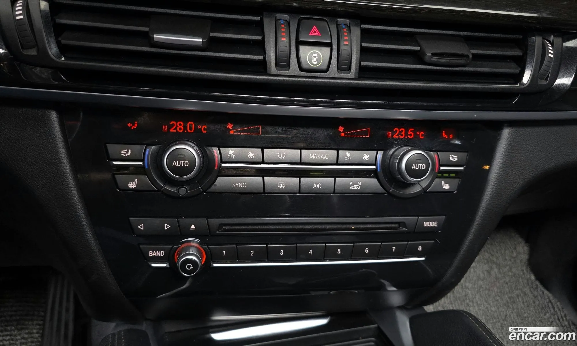 BMW X6 2018 WBAKV2102J0Y39439 — 7