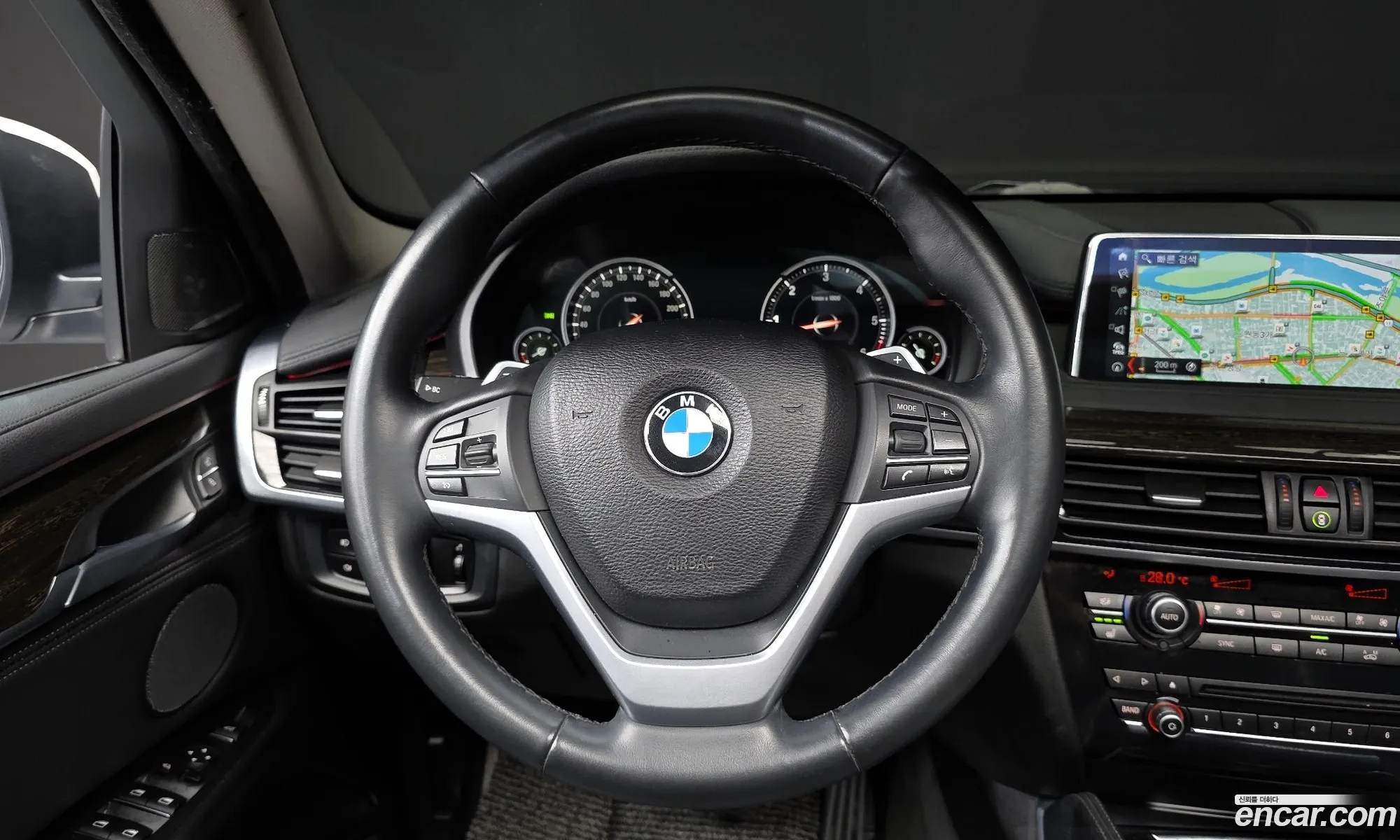 BMW X6 2018 WBAKV2102J0Y39439 — 4