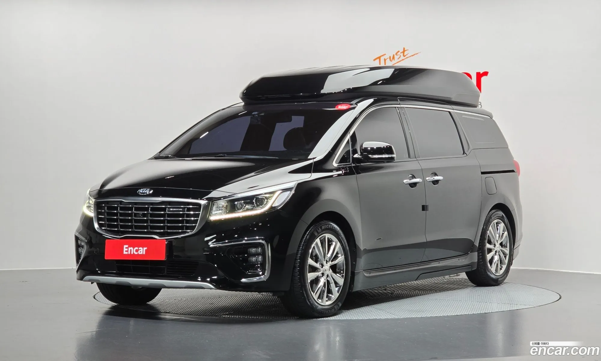 Kia Carnival 2019 — 10