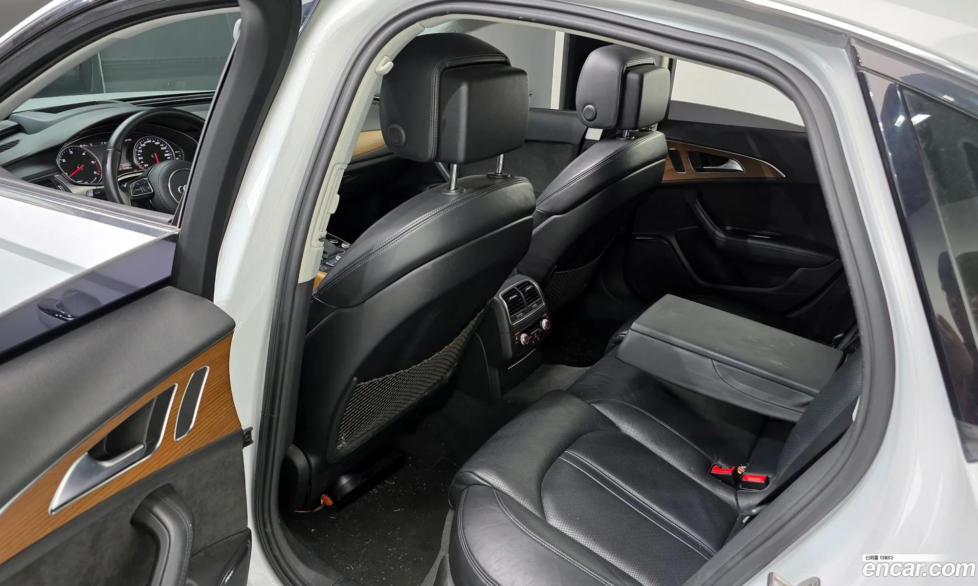 Audi A6 2016 WAUZZZ4G1GN081917 — 15