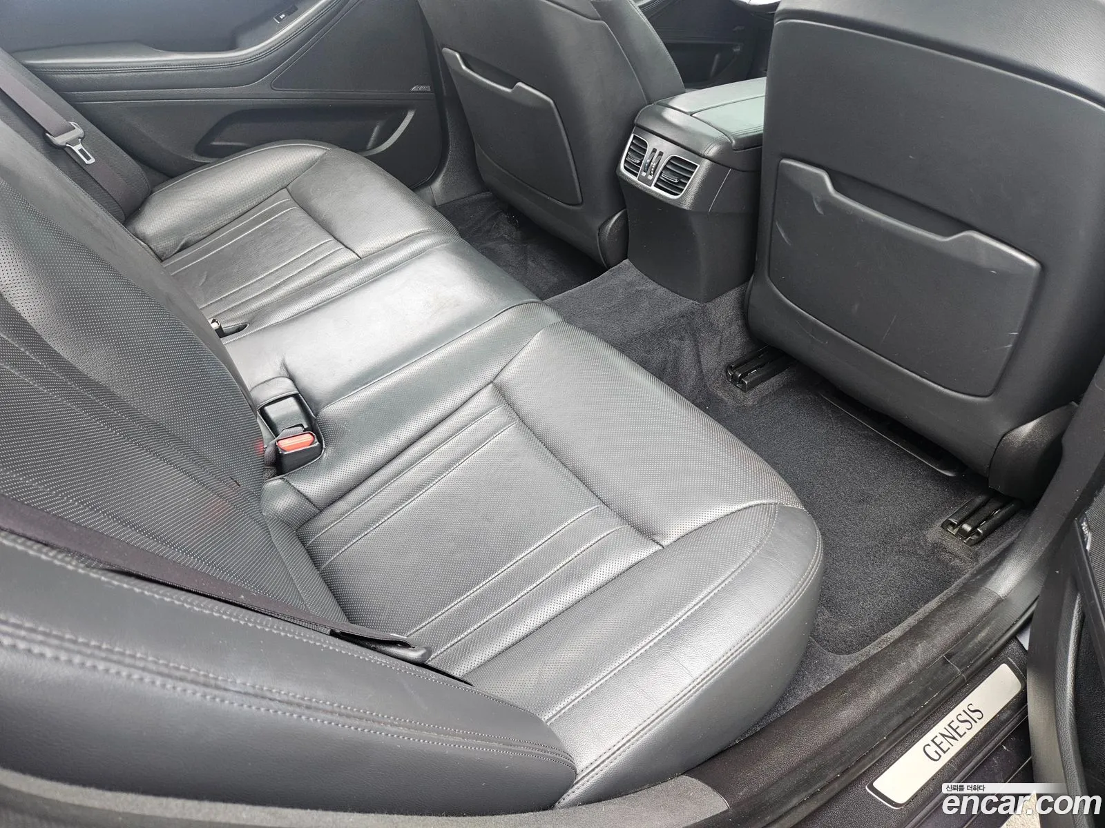 Hyundai Genesis DH 2014 — 20