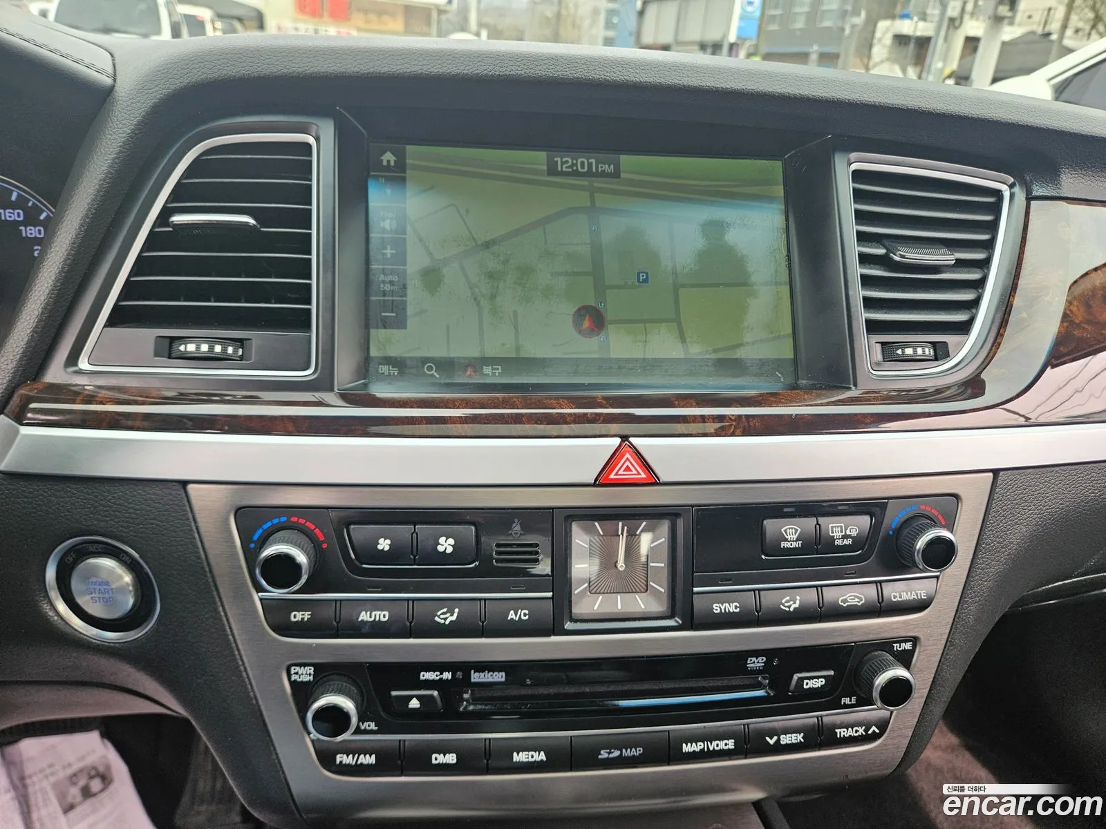 Hyundai Genesis DH 2014 — 2