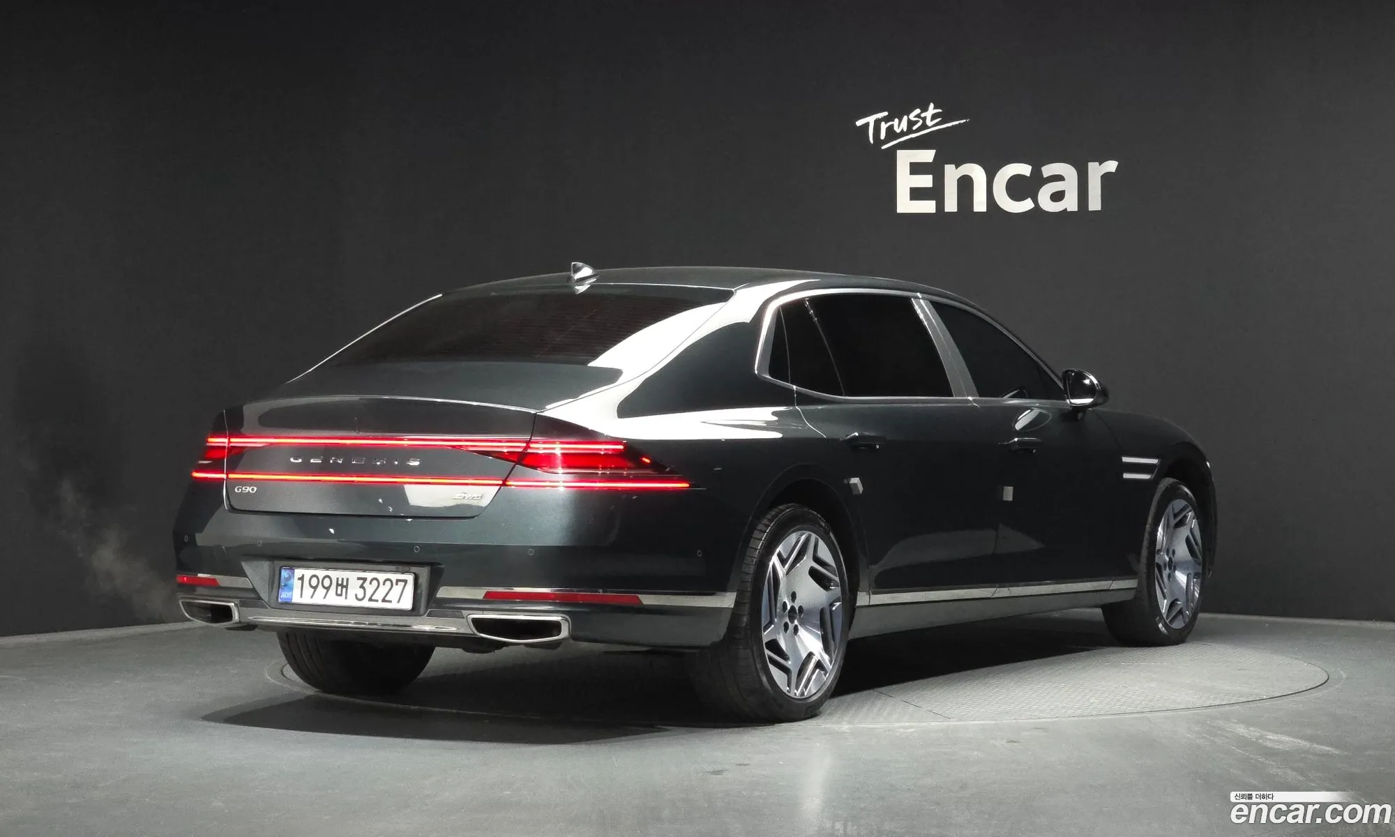 Genesis G90 2024 — 2