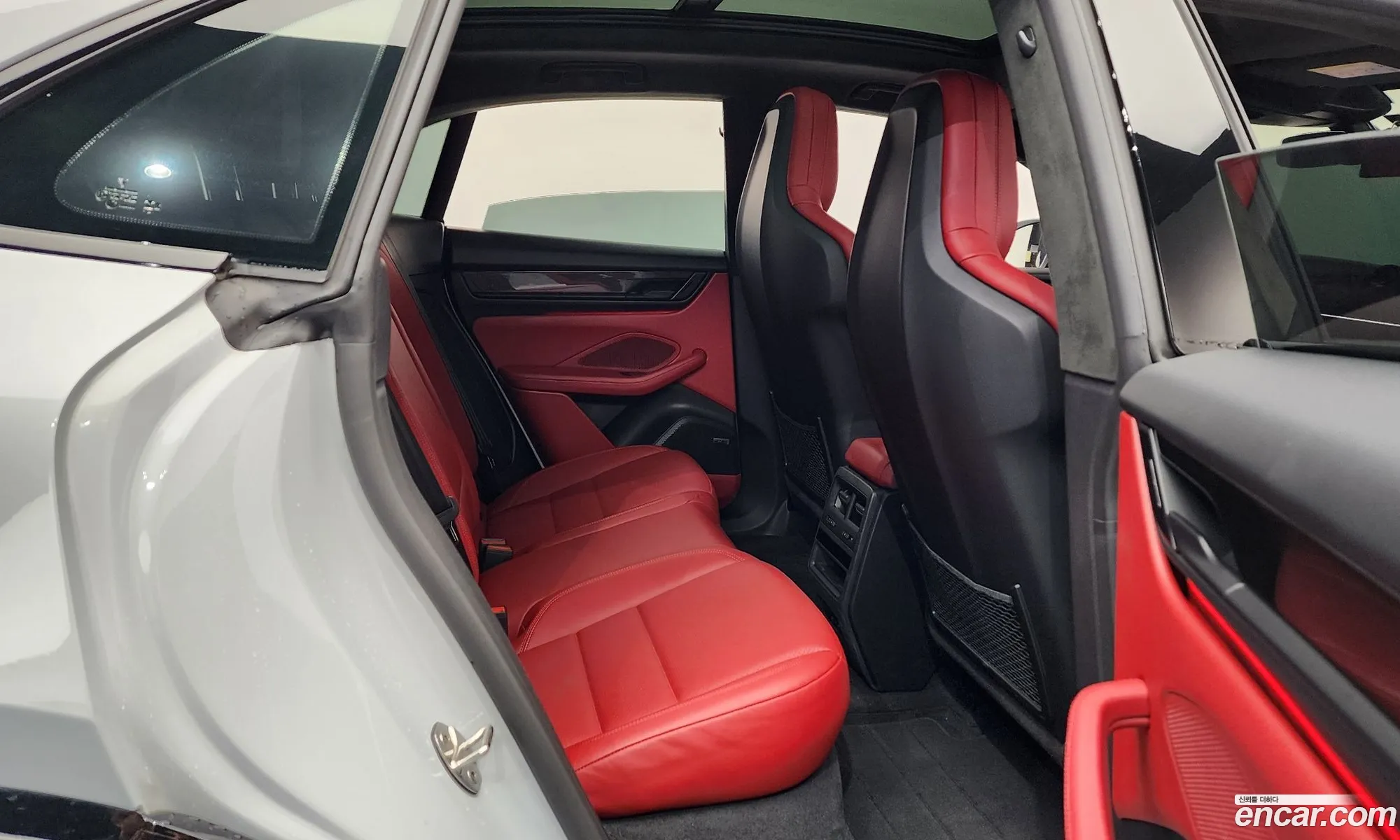 Porsche Macan EV 2025 WP1AC2XA5SL175248 — 2