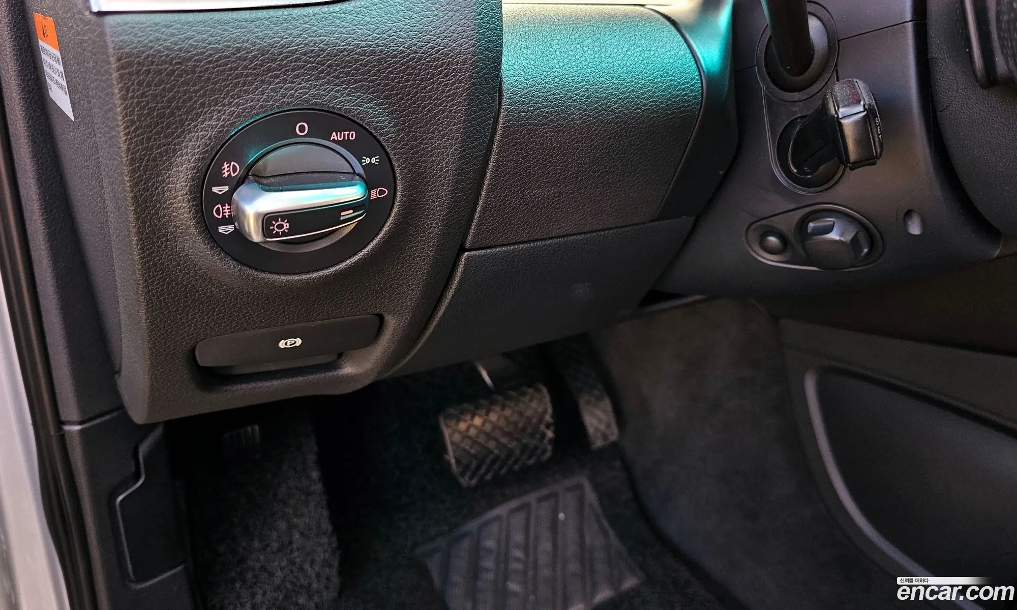 Audi Q7 2011 WAUZZZ4L5BD030254 — 6