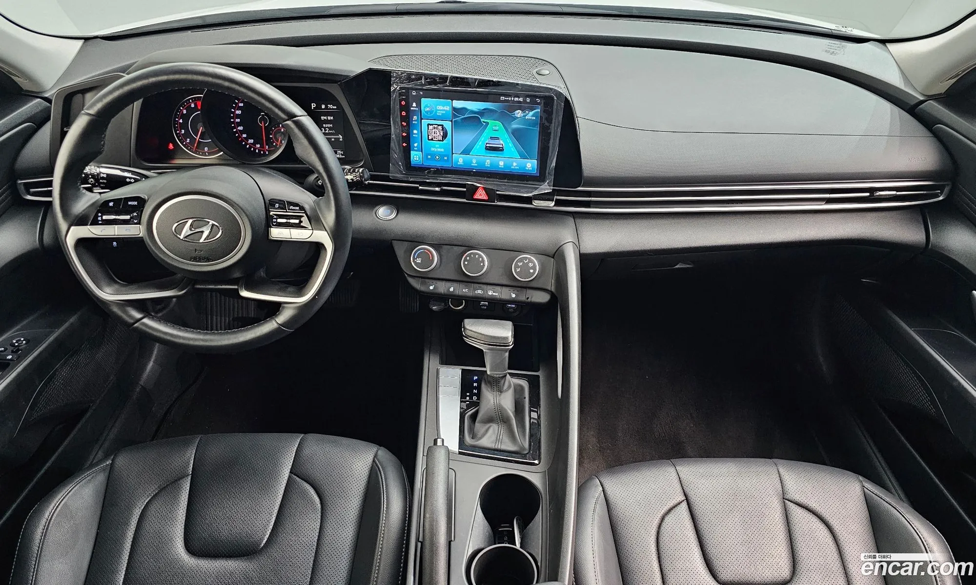 Hyundai Elantra 2022 — 20