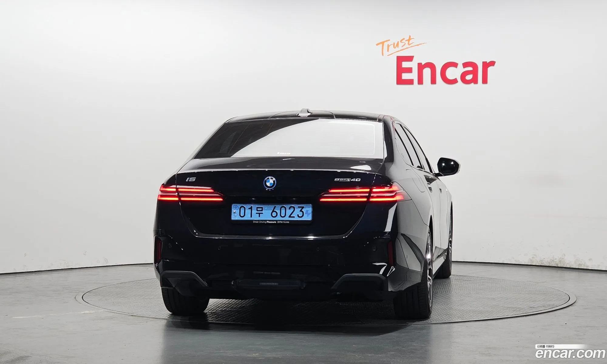 BMW i5 2025 — 5