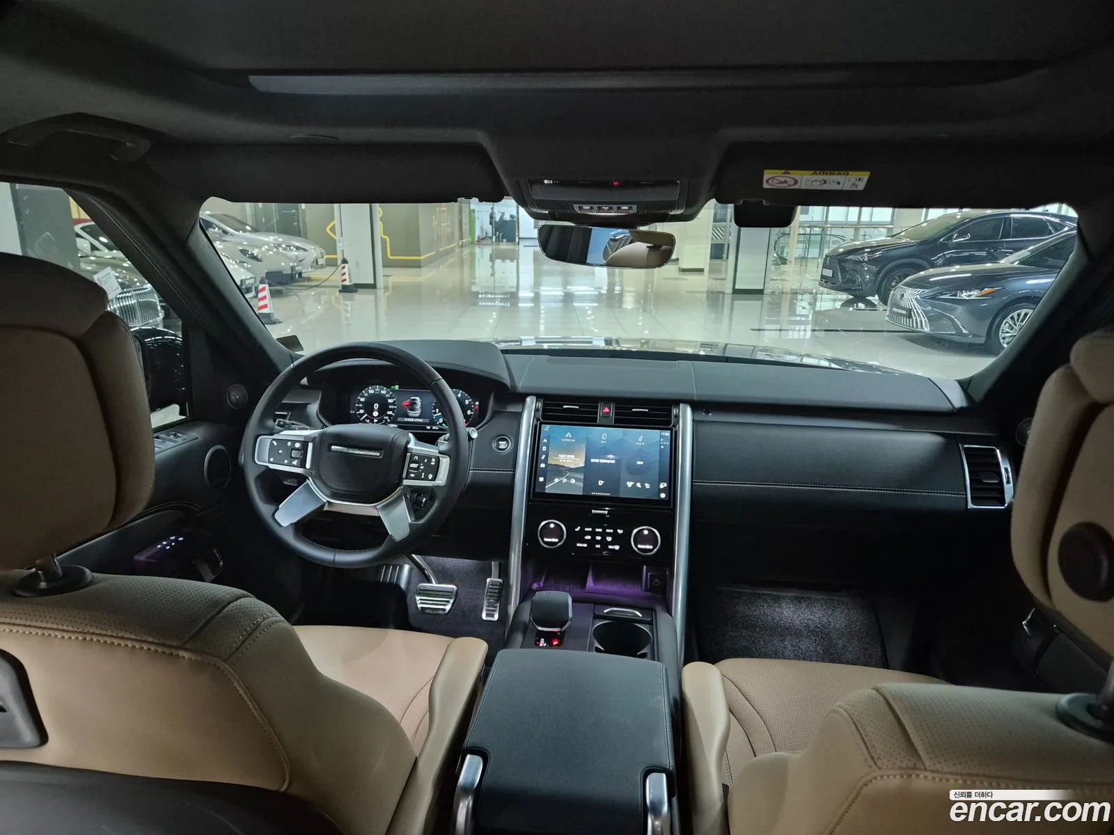 Land Rover Discovery 5 2025 — 18