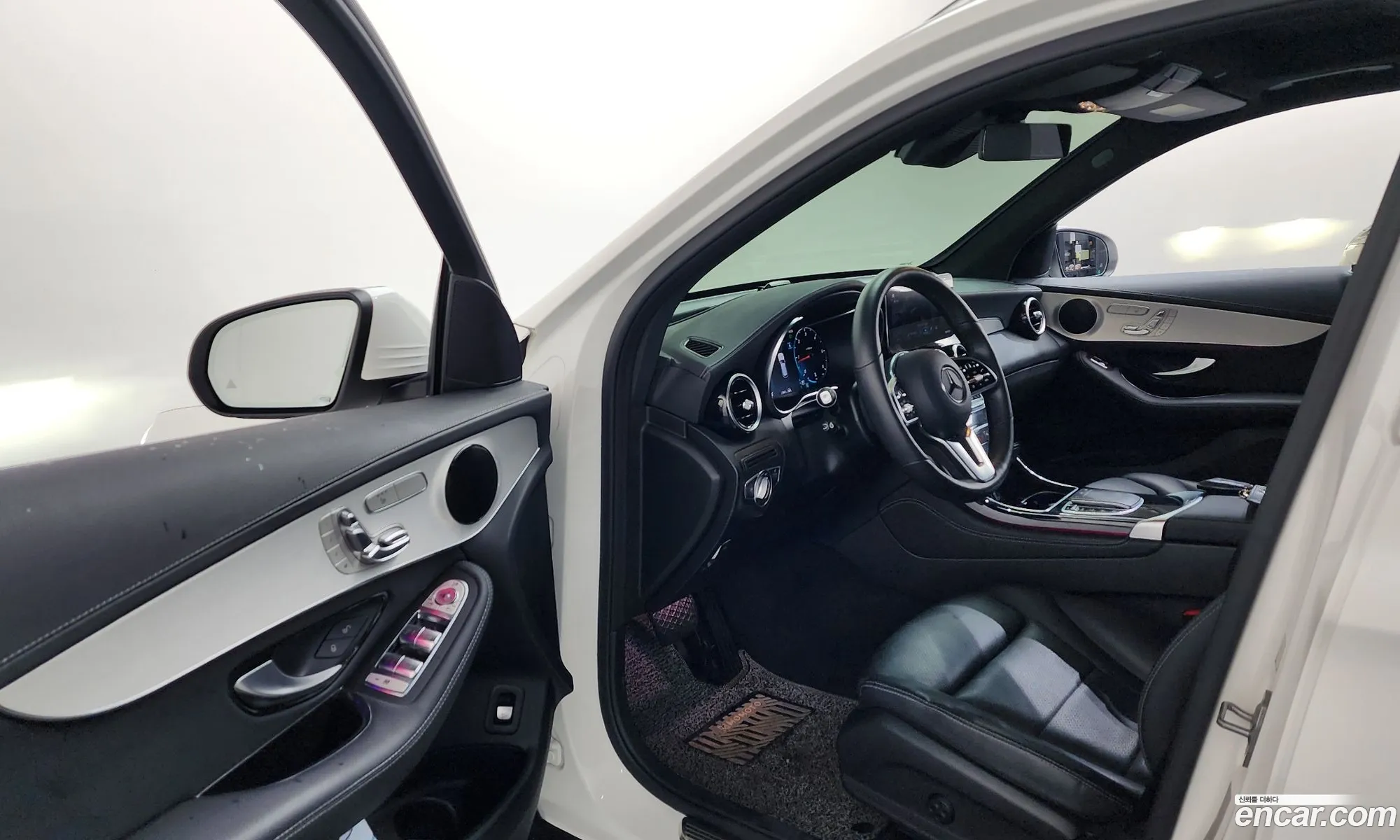Mercedes-Benz GLC-Class X253 2021 — 16