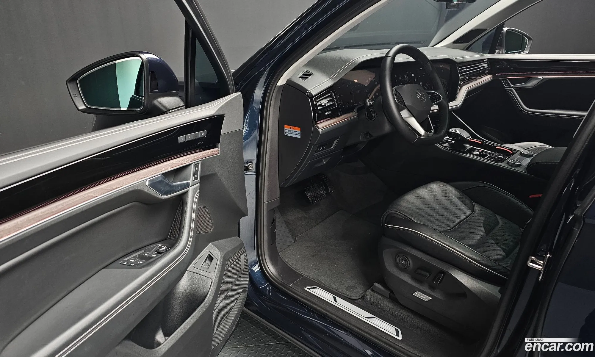 Volkswagen Touareg 2024 — 6