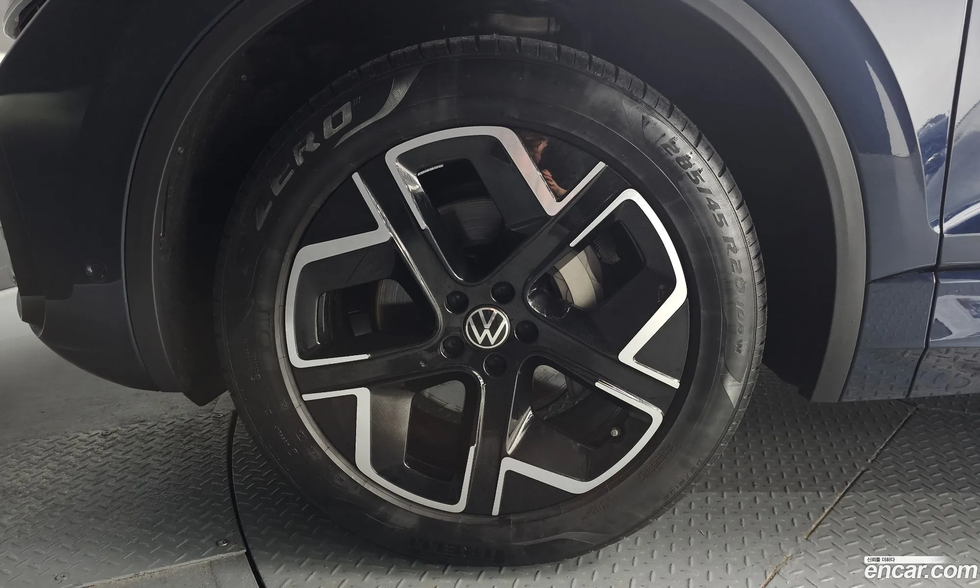 Volkswagen Touareg 2024 — 8