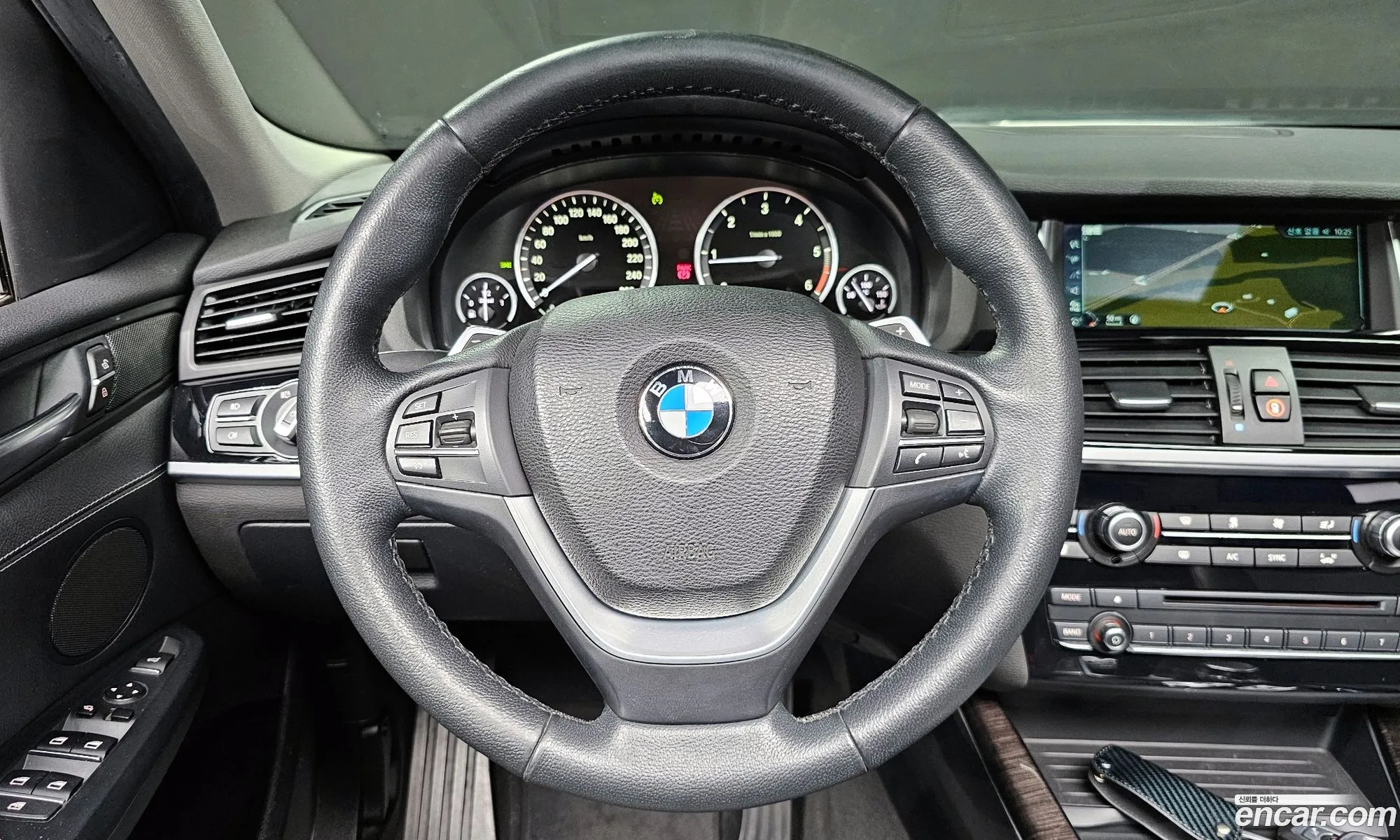 BMW X4 2017 WBAXX1108H0T37412 — 16