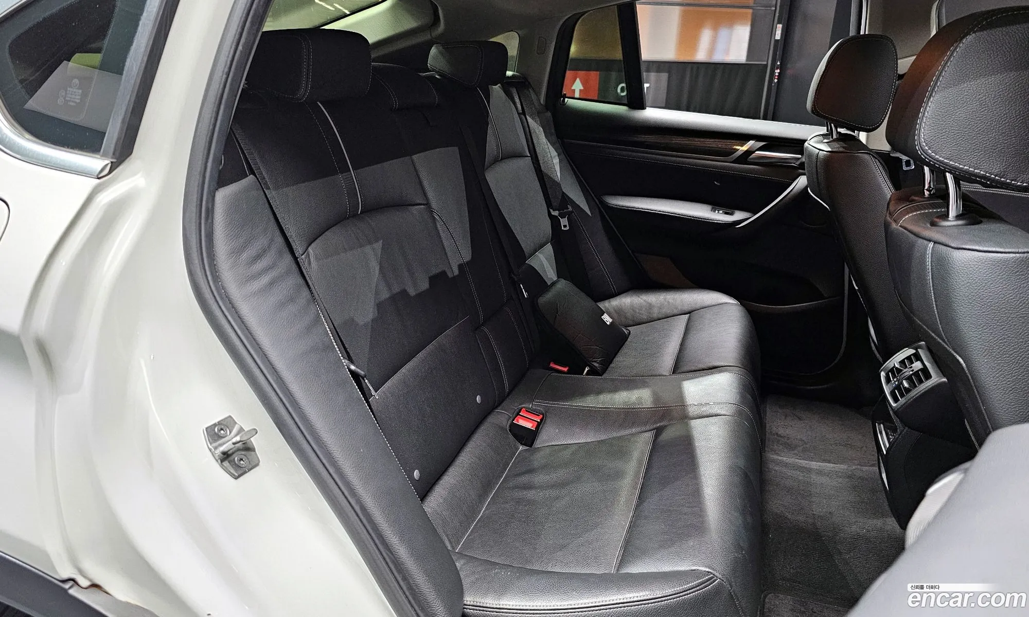 BMW X4 2017 WBAXX1108H0T37412 — 10