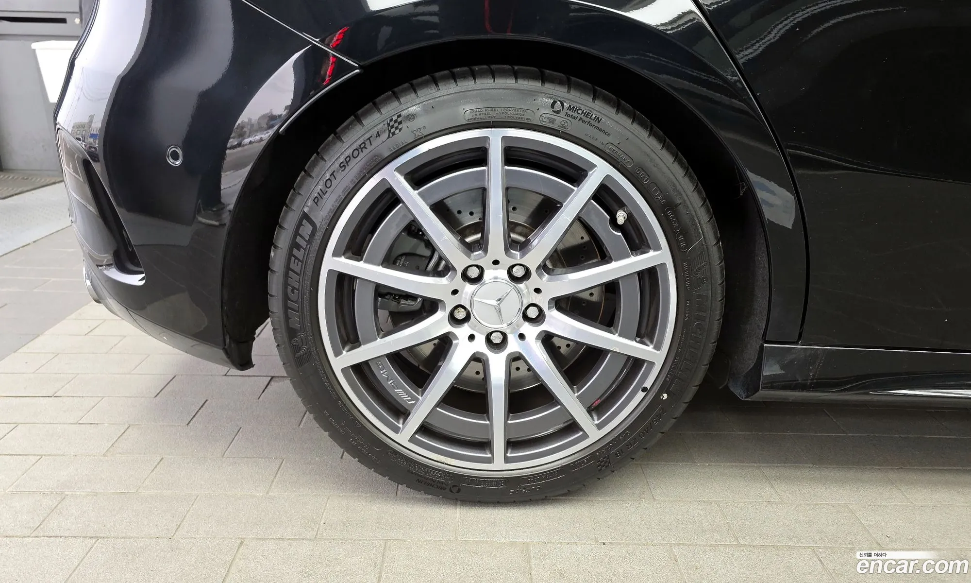 Mercedes-Benz A-Class W177 2020 — 17