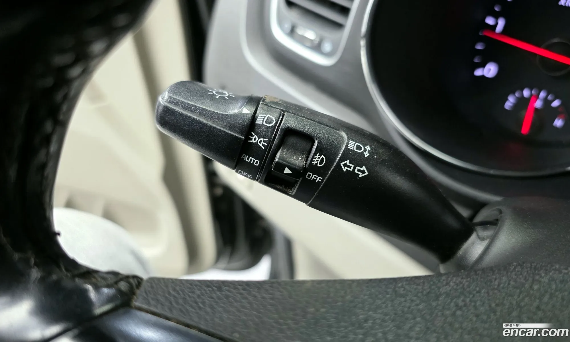 Kia Carnival 2016 — 12