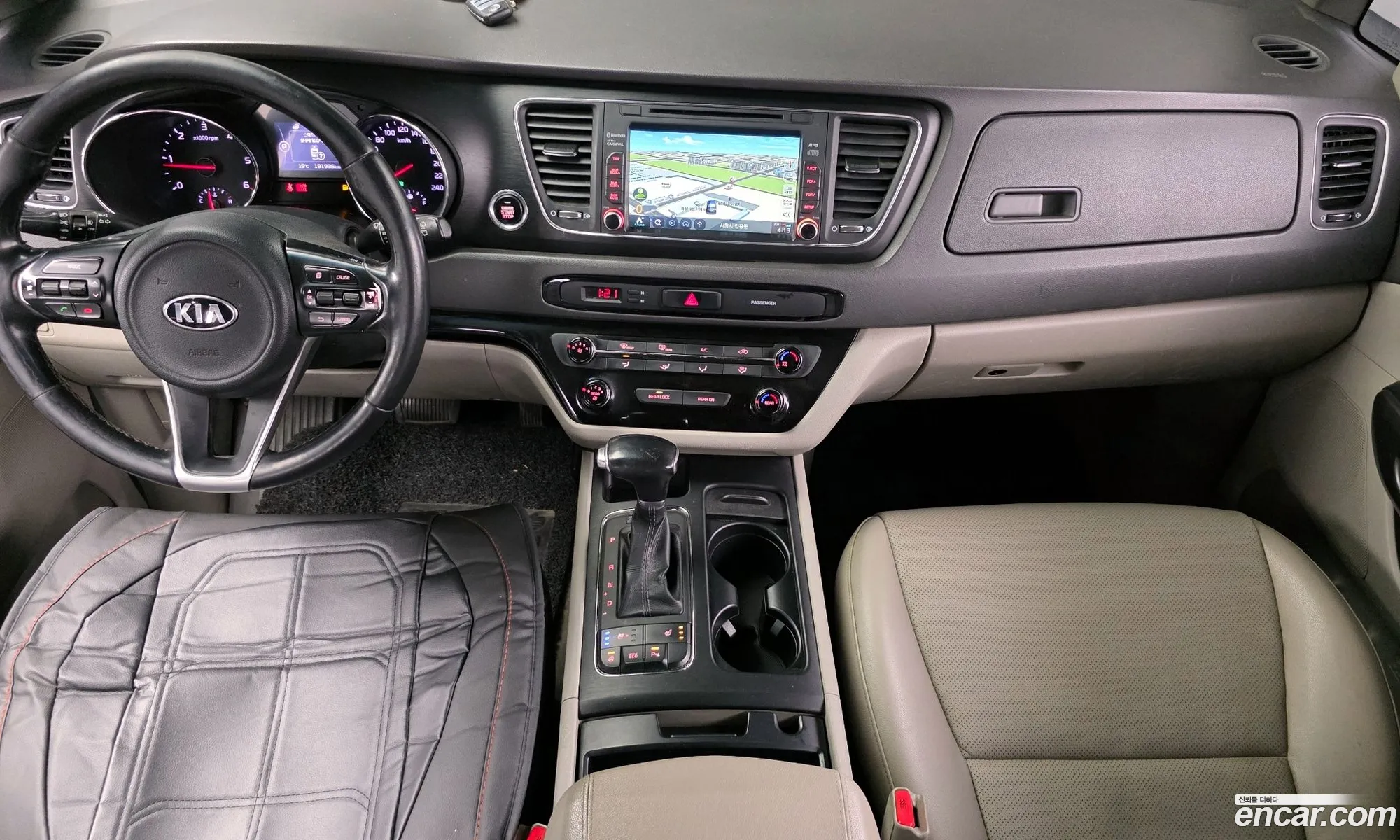Kia Carnival 2016 — 18