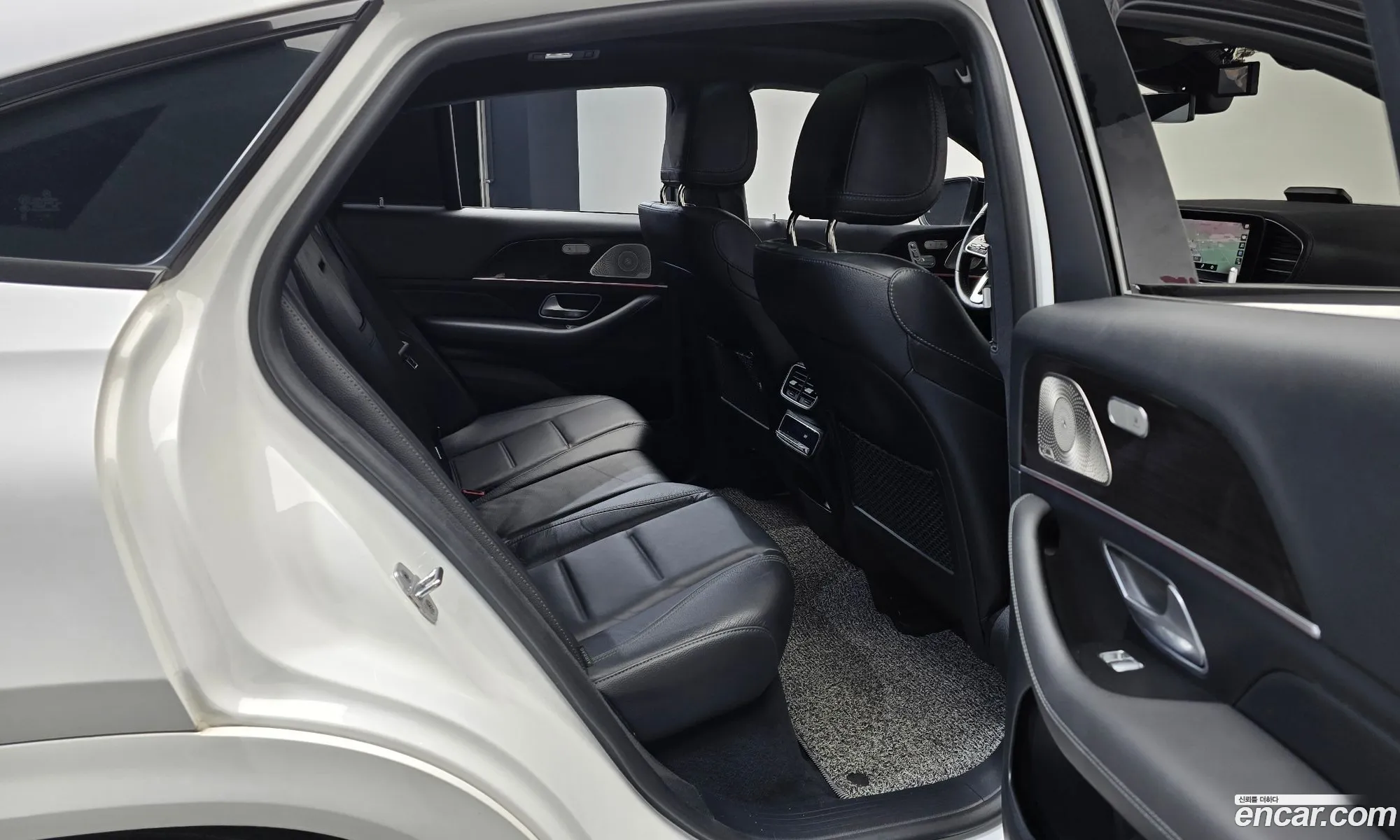 Mercedes-Benz GLE-Class W167 2022 — 18