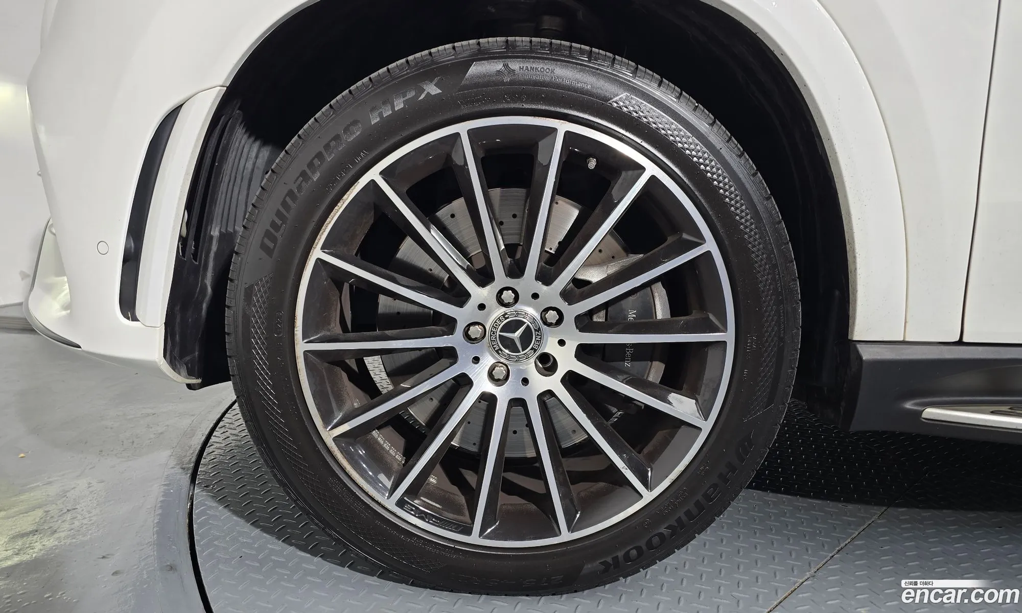 Mercedes-Benz GLE-Class W167 2022 — 14