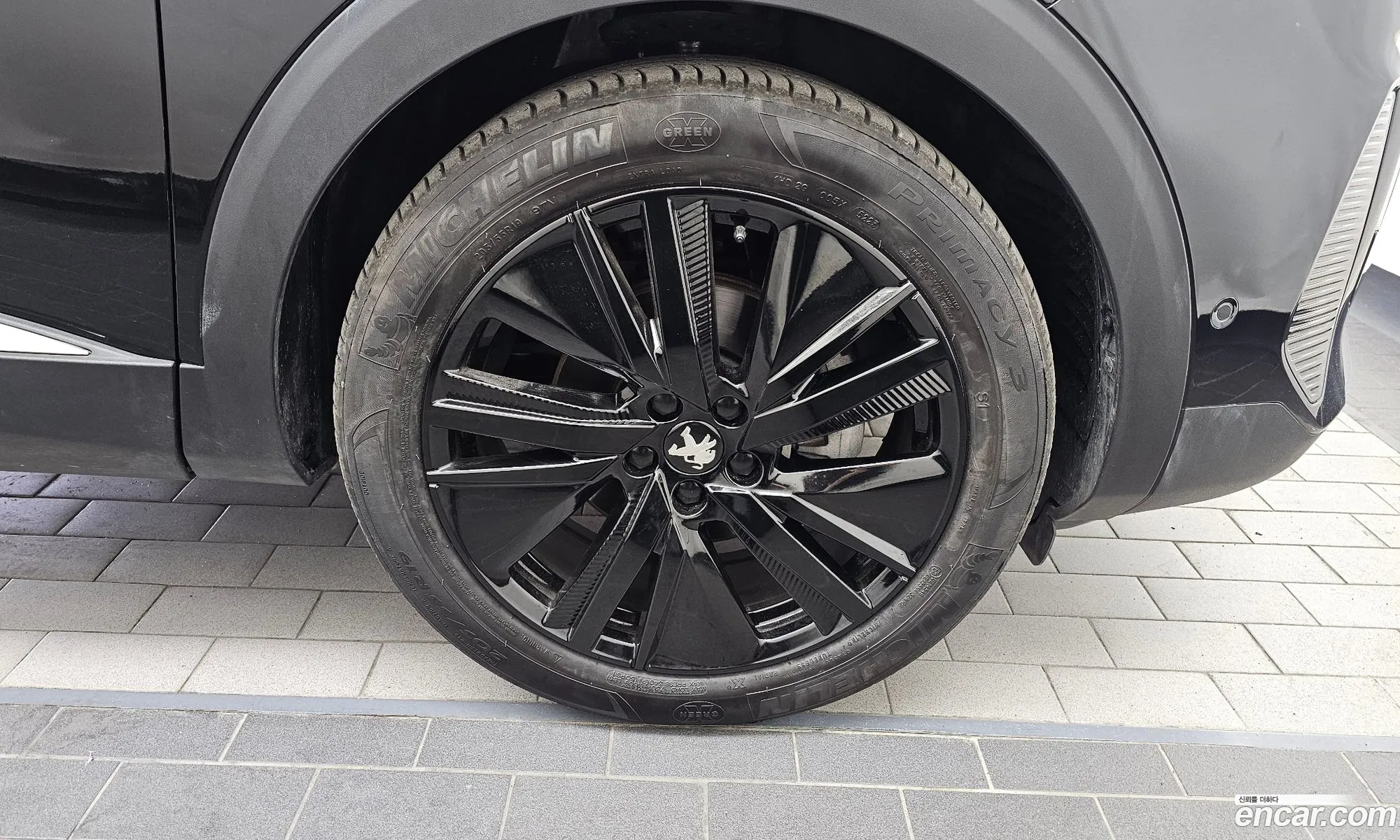 Peugeot 5008 2024 VF3MRHNSCRS016227 — 3