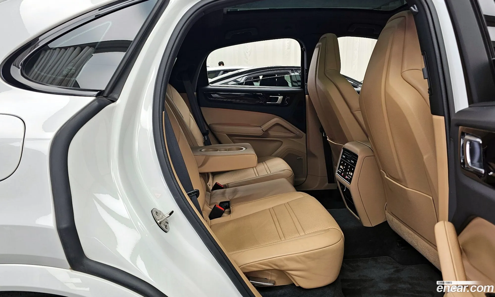 Porsche Cayenne 2021 — 8