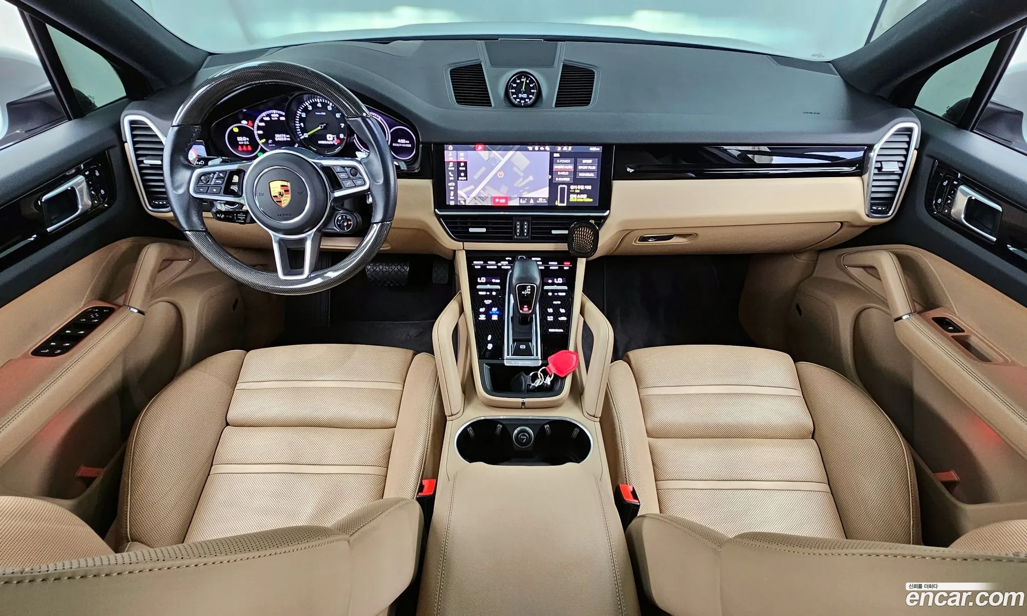 Porsche Cayenne 2021 — 11