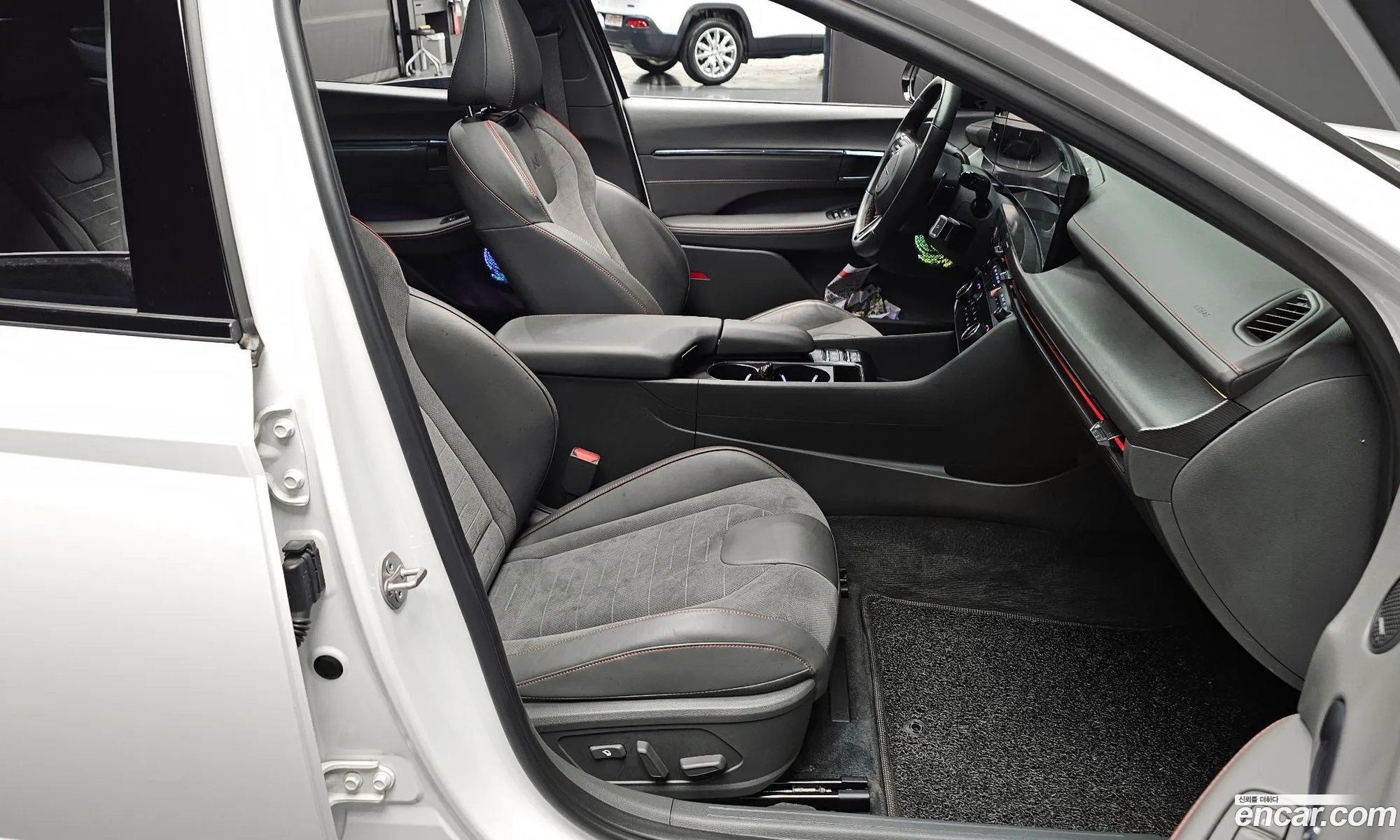 Hyundai Sonata the Edge 2023 — 4