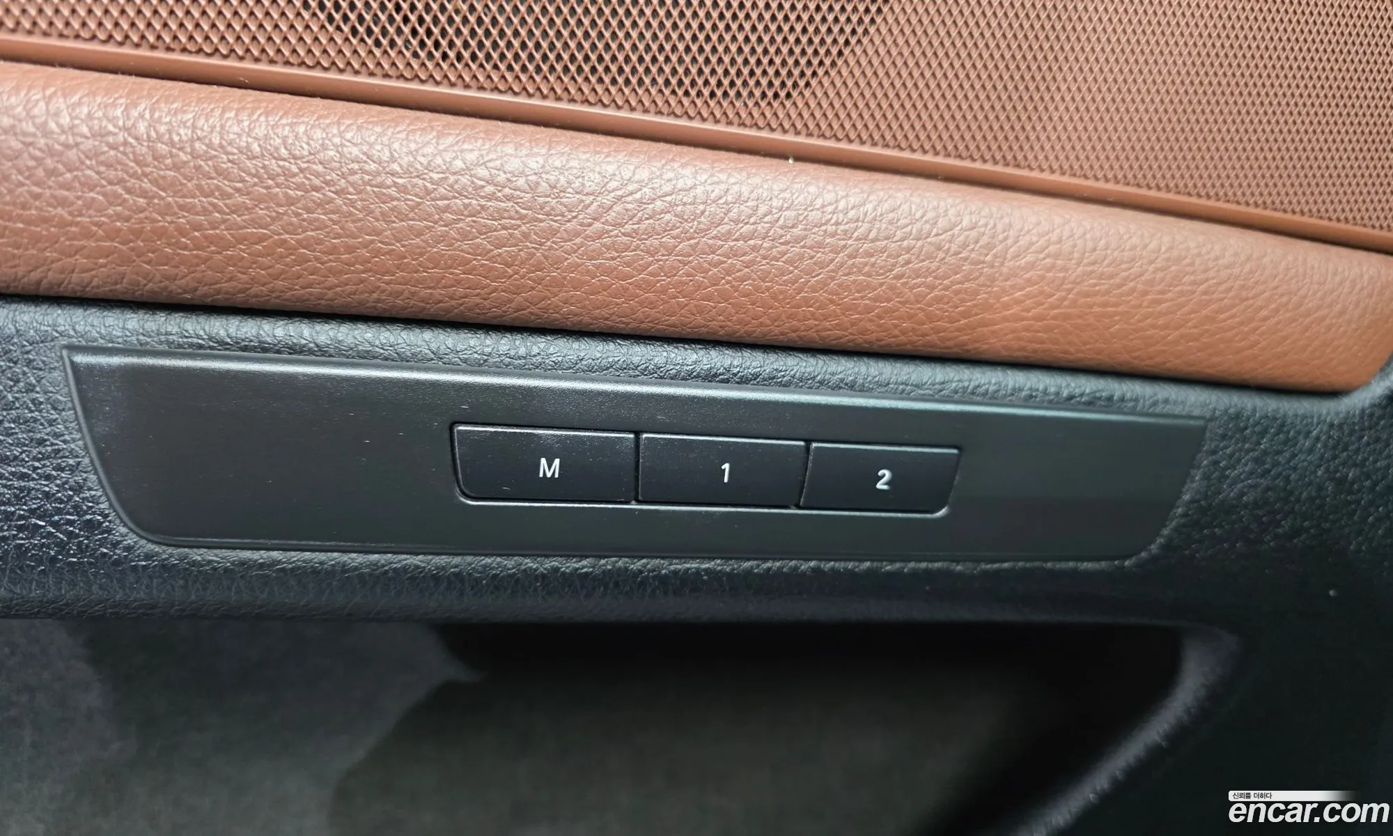 BMW 5 Series 2012 — 18