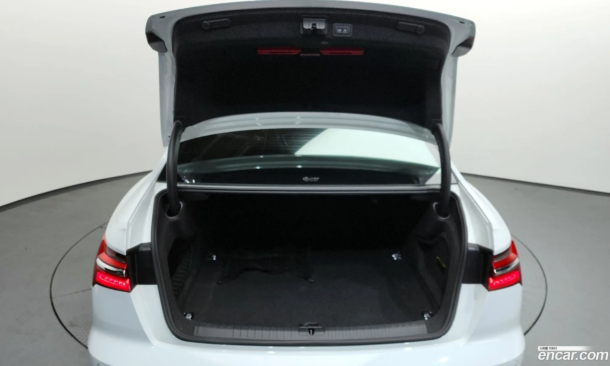 Audi A6 2023 WAUZZZF25PN010740 — 14